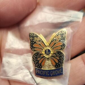 Lions Club Pacific Grove  Butterfly Enamel Souvenir Trading Pin New